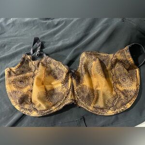 Lot of 3 - 38G bras. Cacique black bra Elle McPherson is tan and blue Fayreform